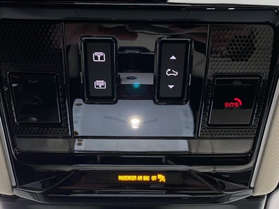 2025 Land Rover Range Rover P400 SE SWB