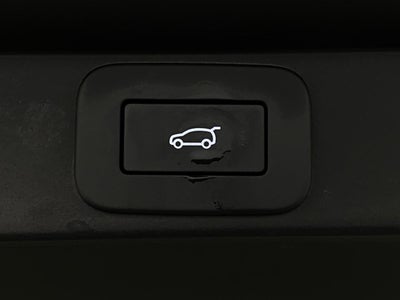 2025 Land Rover Range Rover P400 SE SWB