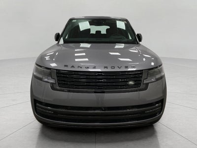 2026 Land Rover Range Rover P530 SE LWB 7 Seat