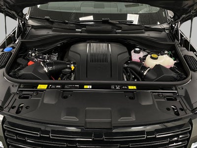 2026 Land Rover Range Rover P530 SE LWB 7 Seat