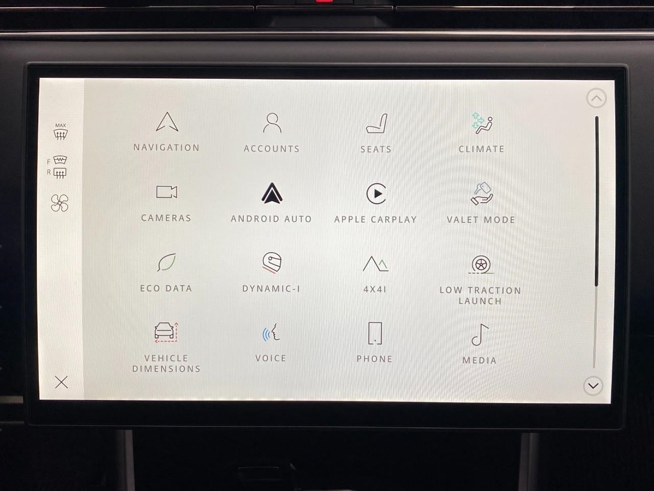 2026 Land Rover Range Rover P530 SE LWB 7 Seat