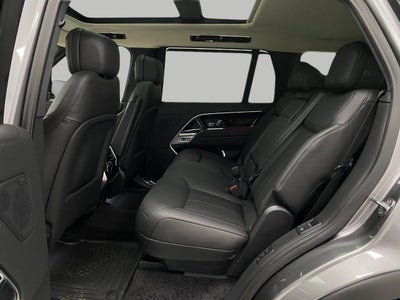 2026 Land Rover Range Rover P530 SE LWB 7 Seat