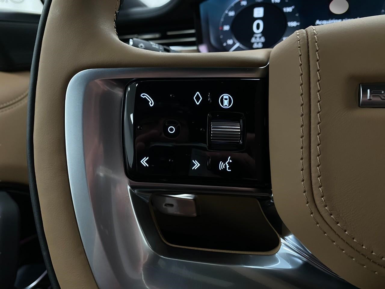 2026 Land Rover Range Rover P400 SE LWB 7 Seat