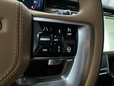 2026 Land Rover Range Rover P400 SE LWB 7 Seat