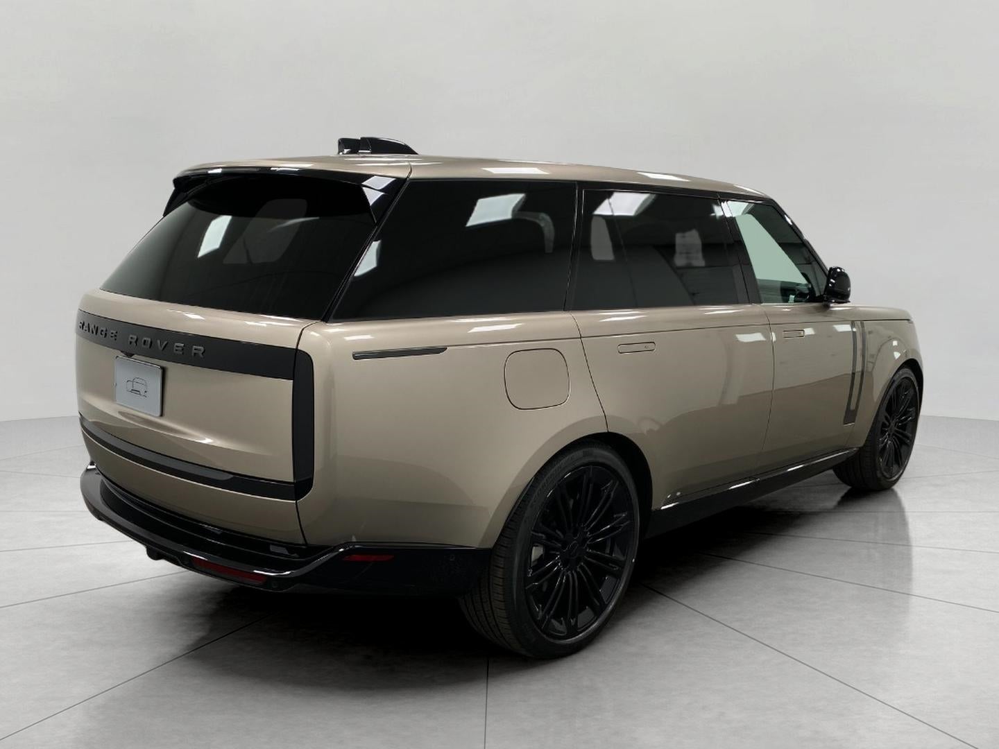 2026 Land Rover Range Rover P400 SE LWB 7 Seat