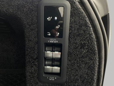 2026 Land Rover Range Rover P400 SE LWB 7 Seat