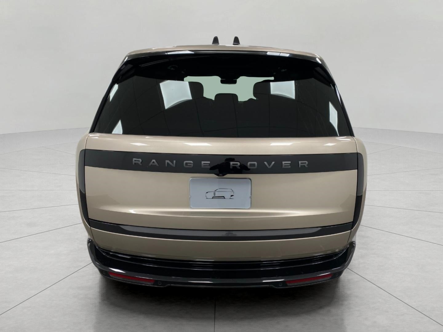 2026 Land Rover Range Rover P400 SE LWB 7 Seat