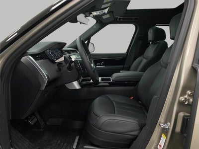 2026 Land Rover Range Rover P400 SE LWB 7 Seat