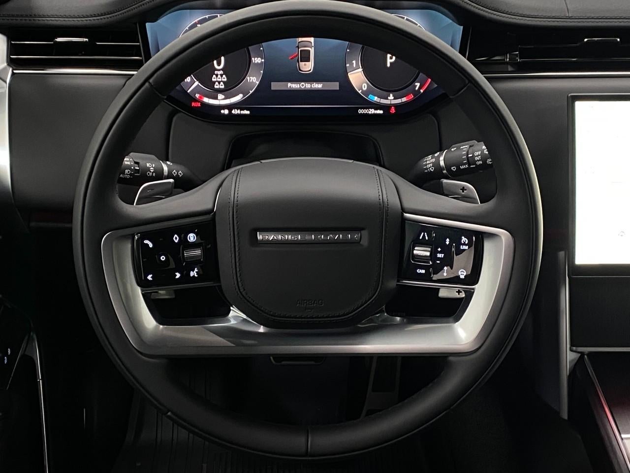 2026 Land Rover Range Rover P400 SE LWB 7 Seat