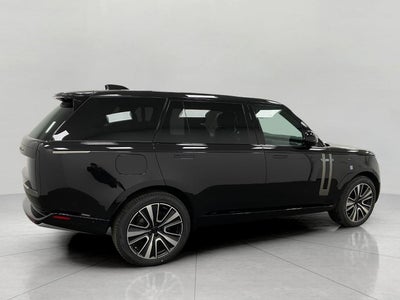 2026 Land Rover Range Rover P400 SE LWB 7 Seat