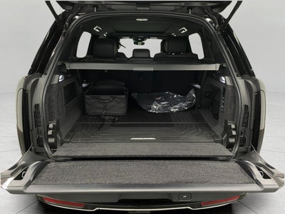 2026 Land Rover Range Rover P400 SE LWB 7 Seat