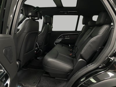 2026 Land Rover Range Rover P400 SE LWB 7 Seat