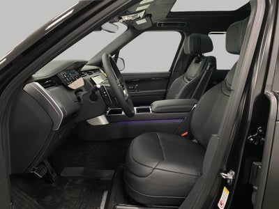 2026 Land Rover Range Rover P615 SV SWB