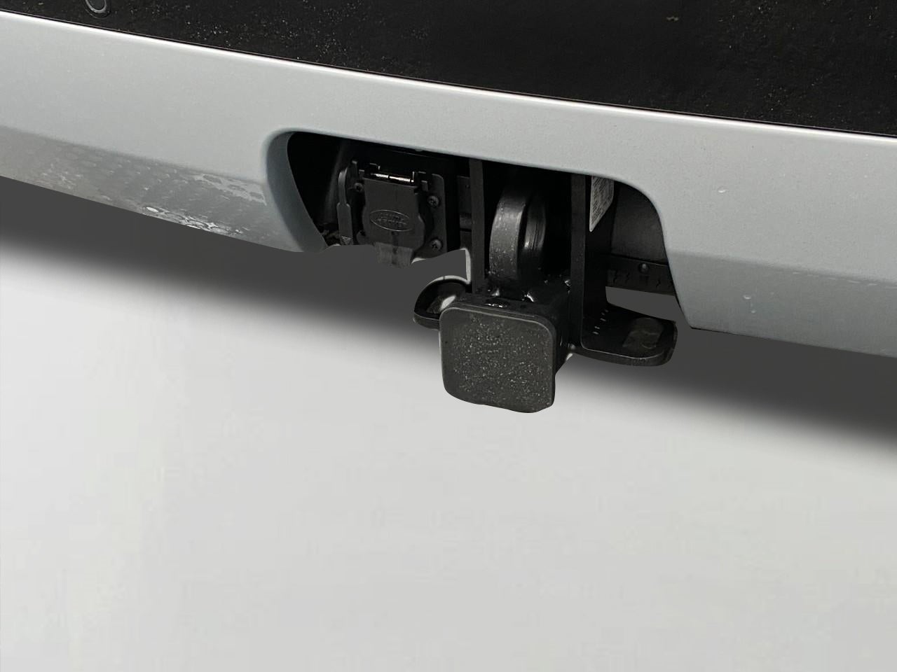 2026 Land Rover Discovery Gemini Edition AWD