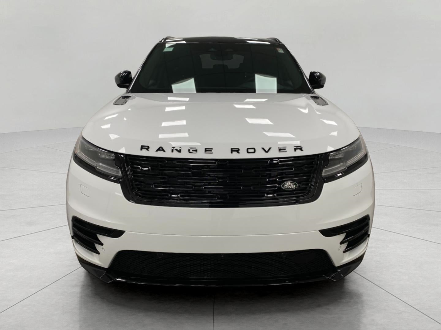 2026 Land Rover Range Rover Velar P250 Dynamic SE