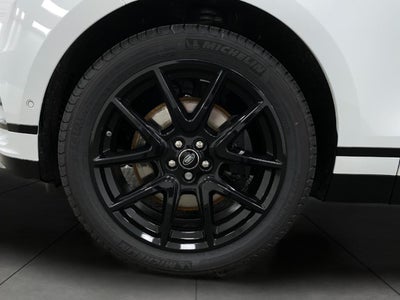 2026 Land Rover Range Rover Velar P250 Dynamic SE