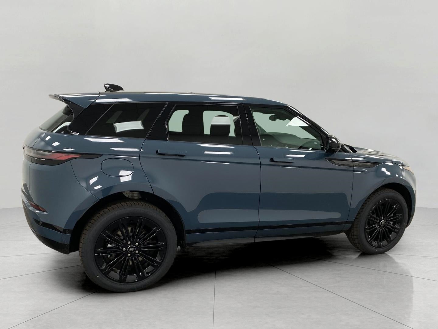 2026 Land Rover Range Rover Evoque Dynamic SE AWD