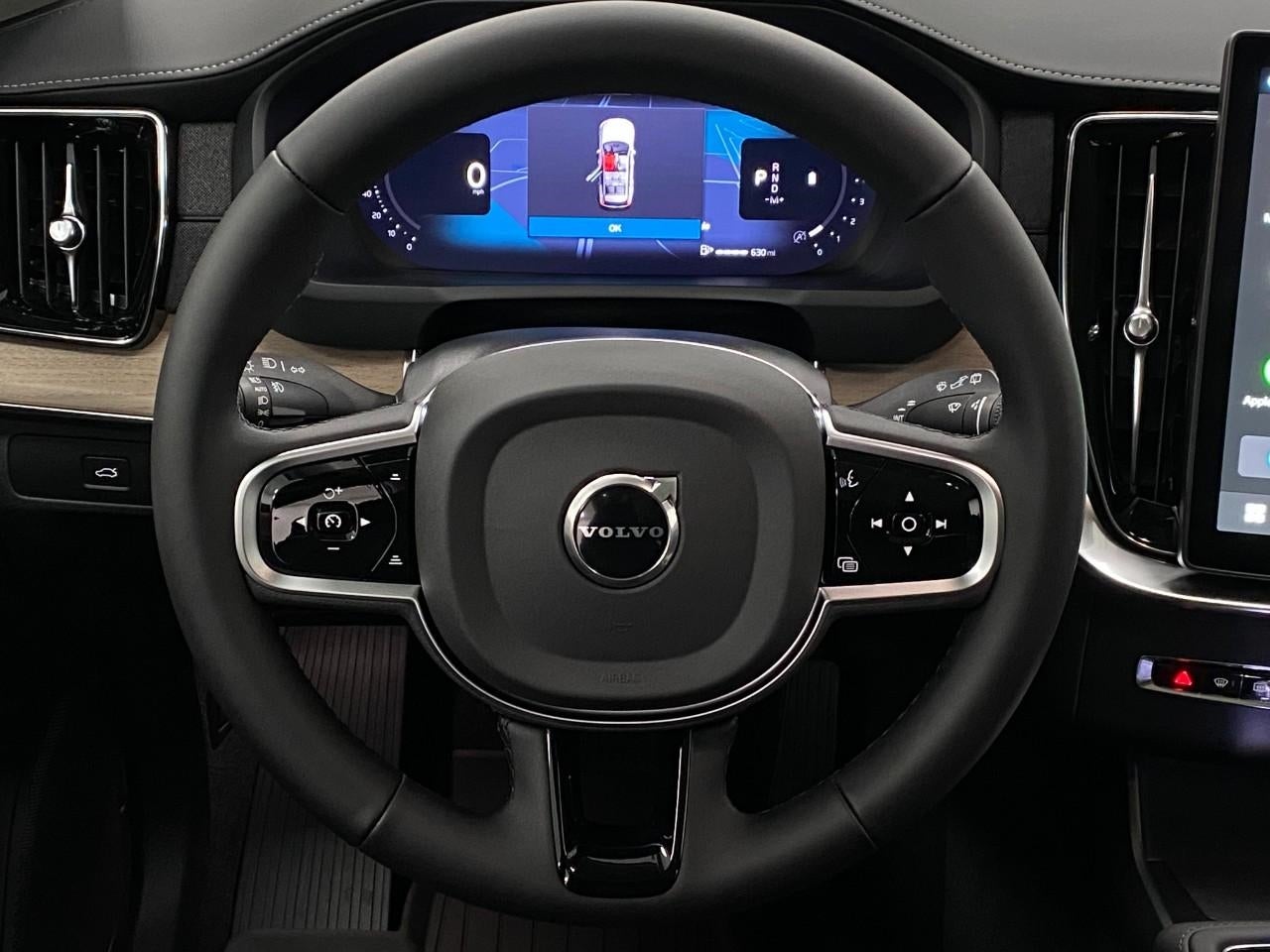 2026 Volvo XC90 B6 AWD Plus 7-Seater