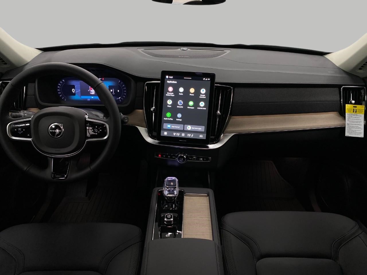 2026 Volvo XC90 B6 AWD Plus 7-Seater