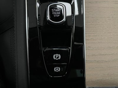 2026 Volvo XC90 B6 AWD Plus 7-Seater