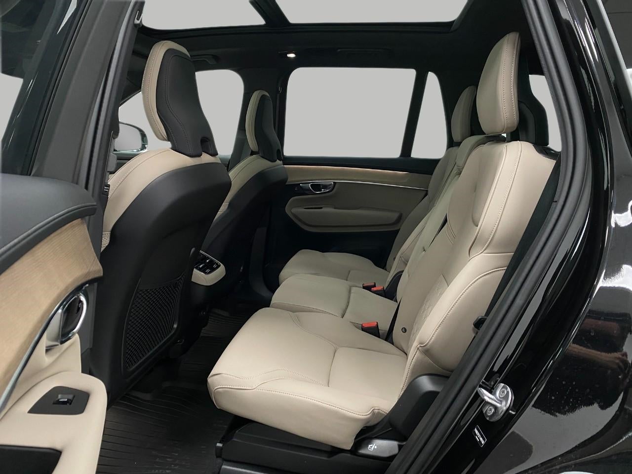 2026 Volvo XC90 B6 AWD Plus 7-Seater