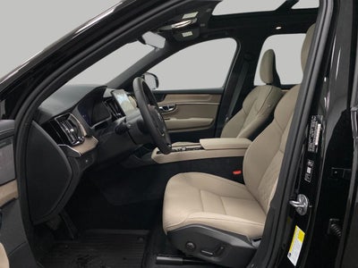 2026 Volvo XC90 B6 AWD Plus 7-Seater