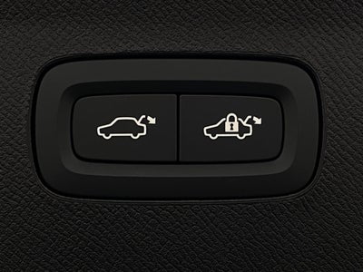 2026 Volvo XC90 B6 AWD Plus 7-Seater