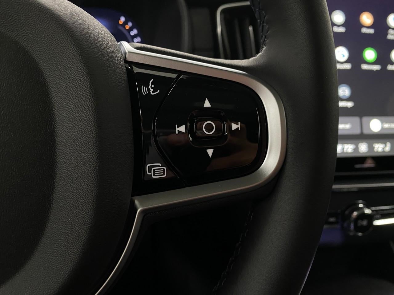 2026 Volvo XC90 B6 AWD Plus 7-Seater