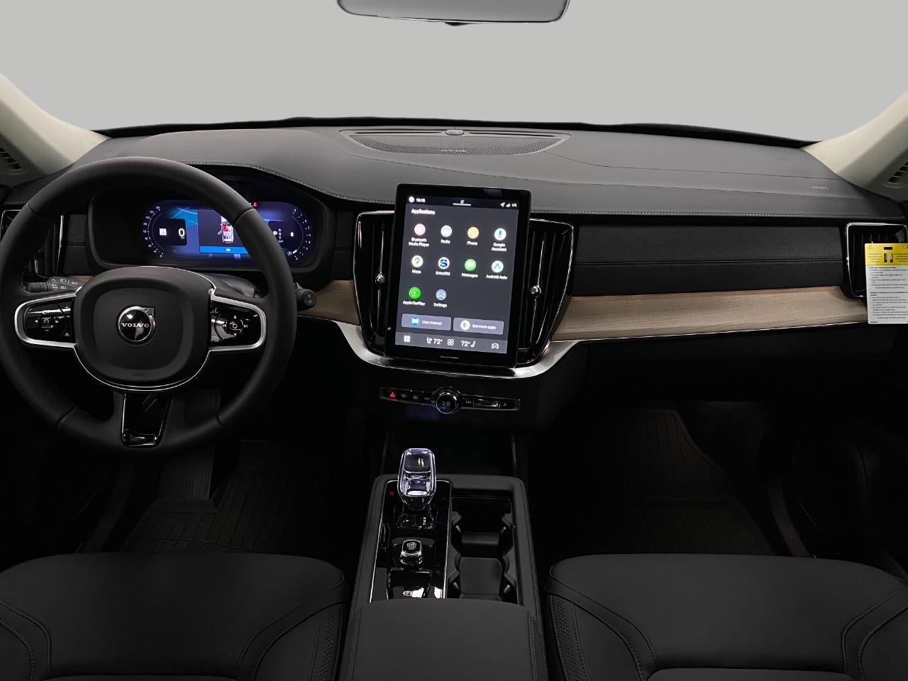 2026 Volvo XC90 B6 AWD Plus 7-Seater