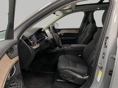 2026 Volvo XC90 B6 AWD Plus 7-Seater