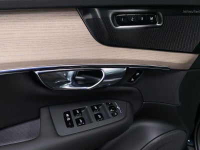 2027 Volvo XC90 B6 AWD Plus 7-Seater
