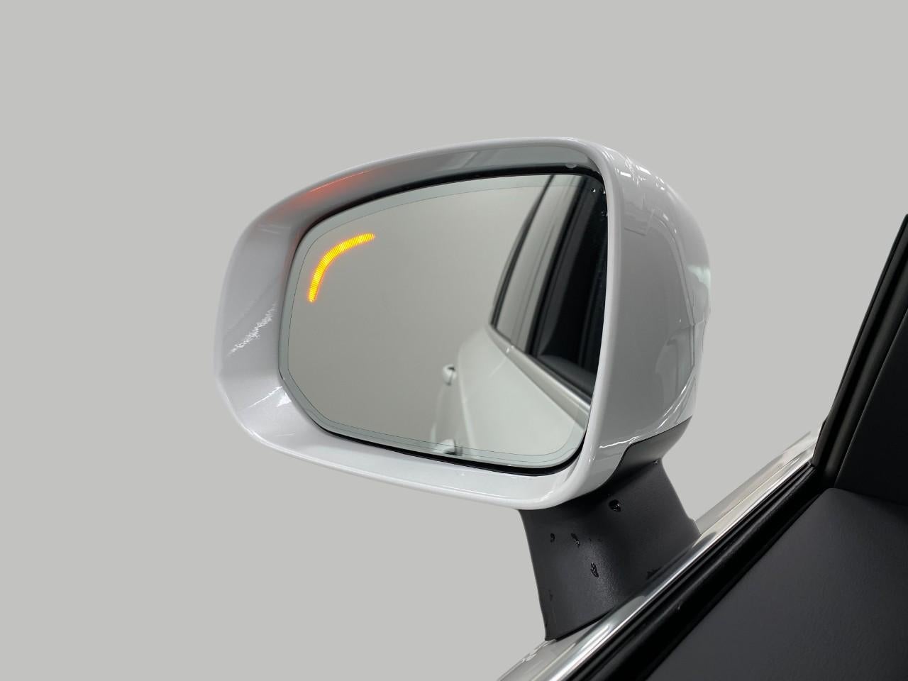 2026 Volvo XC90 B6 AWD Plus 7-Seater