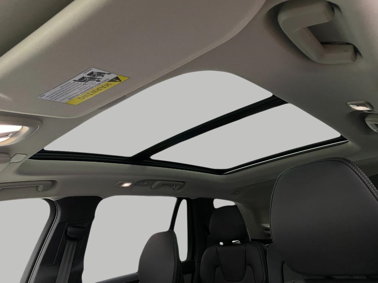 2026 Volvo XC90 B6 AWD Ultra 7-Seater