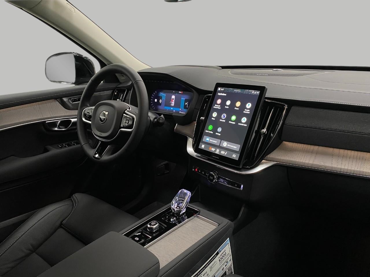 2026 Volvo XC90 B6 AWD Ultra Dark Theme 7-Seater