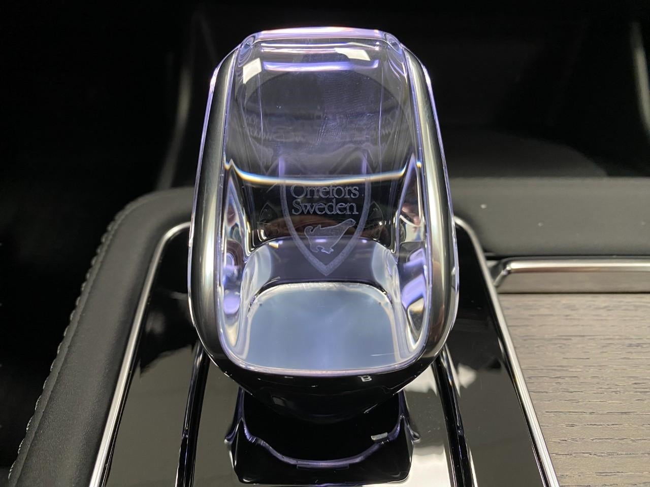 2026 Volvo XC90 B6 AWD Ultra Dark Theme 7-Seater