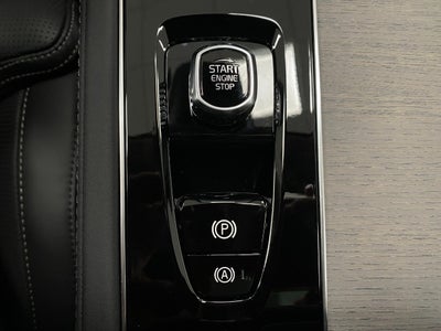 2026 Volvo XC90 B6 AWD Ultra Dark Theme 7-Seater