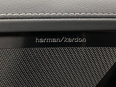 2026 Volvo XC90 B6 AWD Ultra Dark Theme 7-Seater