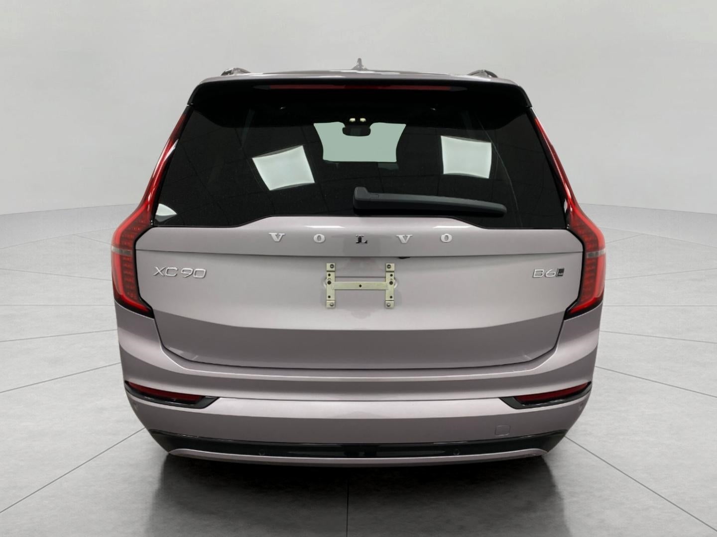 2026 Volvo XC90 B6 AWD Ultra Dark Theme 7-Seater