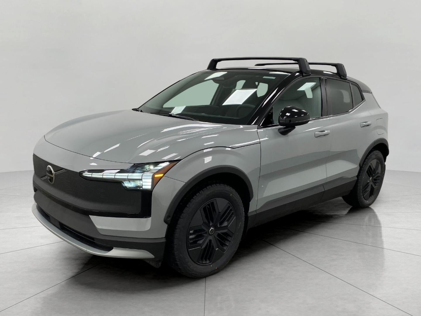 2026 Volvo EX30 Twin Motor AWD Cross Country Ultra