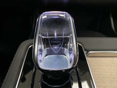 2026 Volvo XC90 Plug-In Hybrid T8 AWD Plus 6-Seater