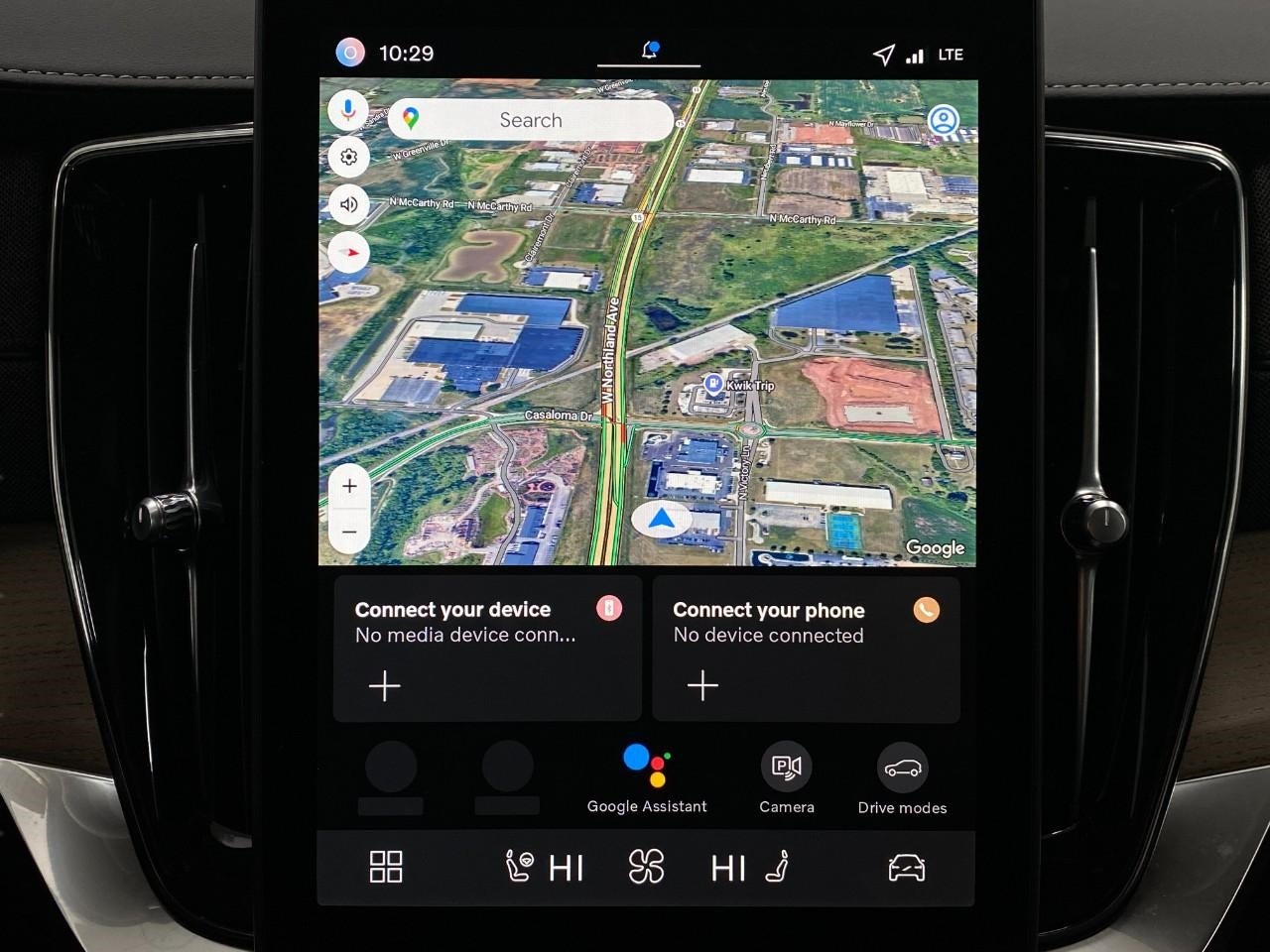 2026 Volvo XC90 Plug-In Hybrid T8 AWD Plus 7-Seater