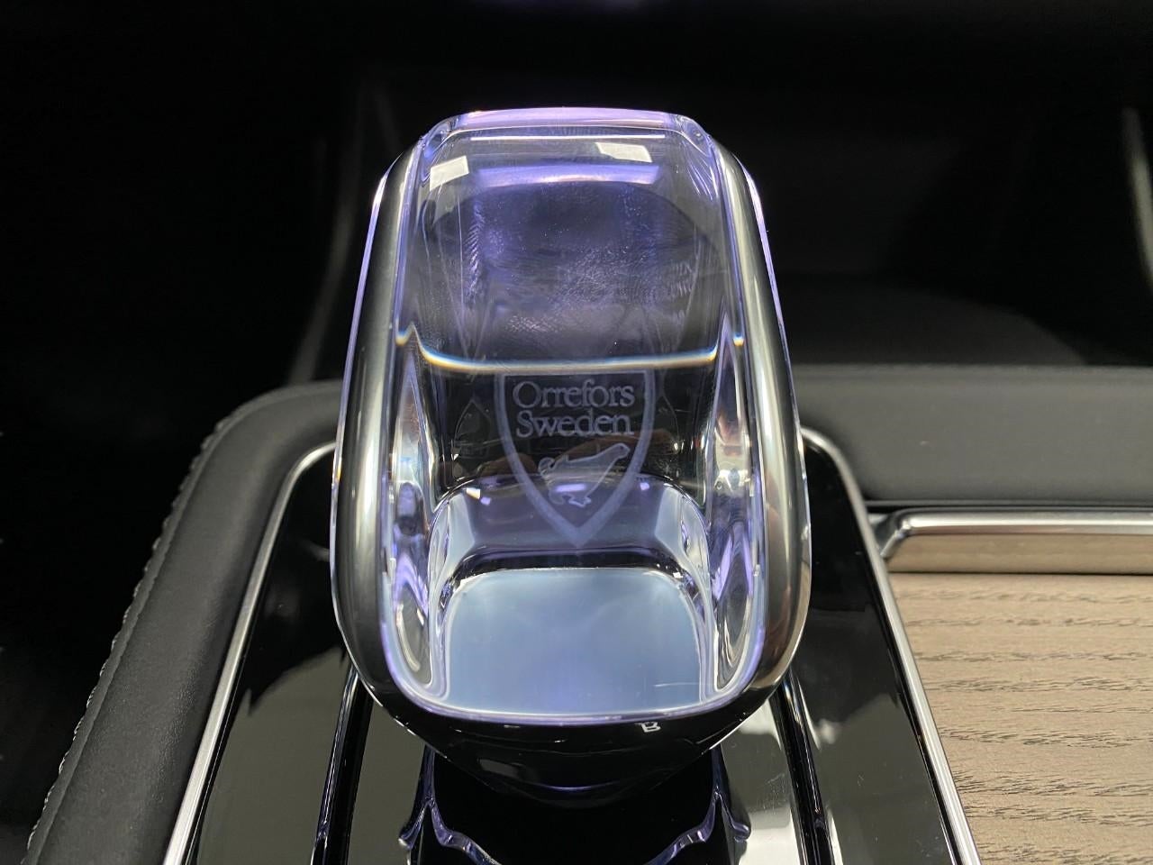 2026 Volvo XC90 Plug-In Hybrid T8 AWD Plus 7-Seater