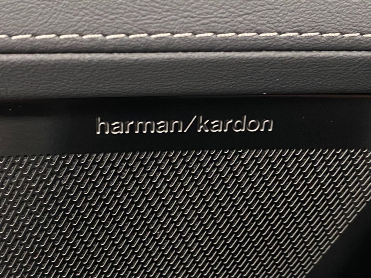 2026 Volvo XC90 Plug-In Hybrid T8 AWD Plus 7-Seater