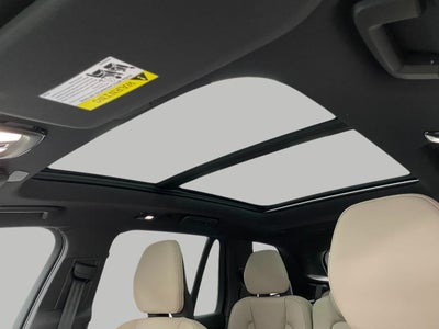 2026 Volvo XC90 Plug-In Hybrid T8 AWD Plus 7-Seater