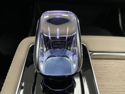 2026 Volvo XC90 Plug-In Hybrid T8 AWD Plus 7-Seater