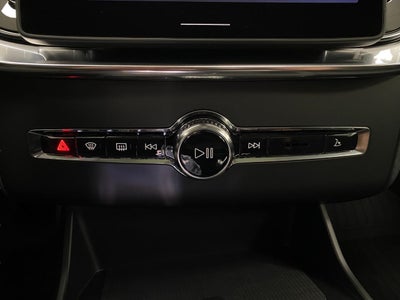 2026 Volvo XC90 Plug-In Hybrid T8 AWD Plus 7-Seater