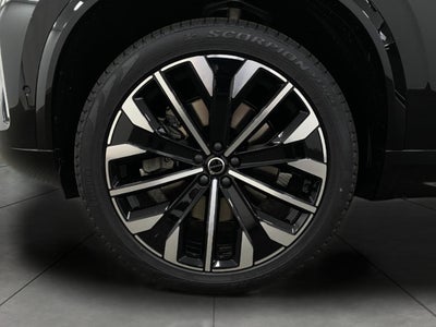 2026 Volvo XC90 Plug-In Hybrid T8 AWD Plus 7-Seater