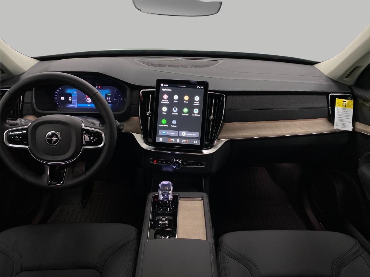 2026 Volvo XC90 Plug-In Hybrid T8 AWD Plus 7-Seater