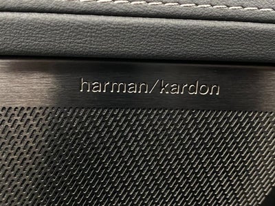 2026 Volvo XC90 Plug-In Hybrid T8 AWD Plus 7-Seater