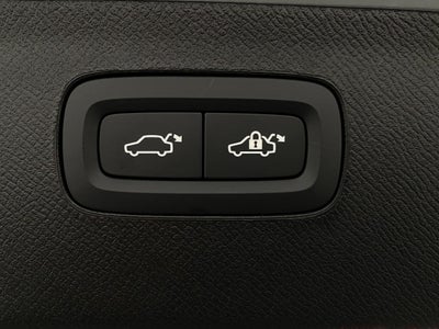 2026 Volvo XC90 Plug-In Hybrid T8 AWD Plus 7-Seater